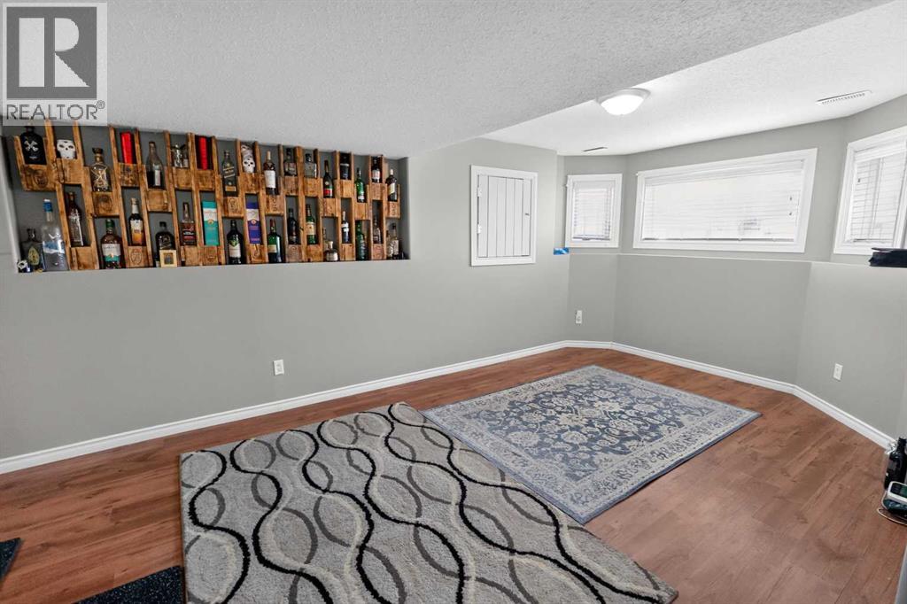 9218 115 Avenue Property Photo 21