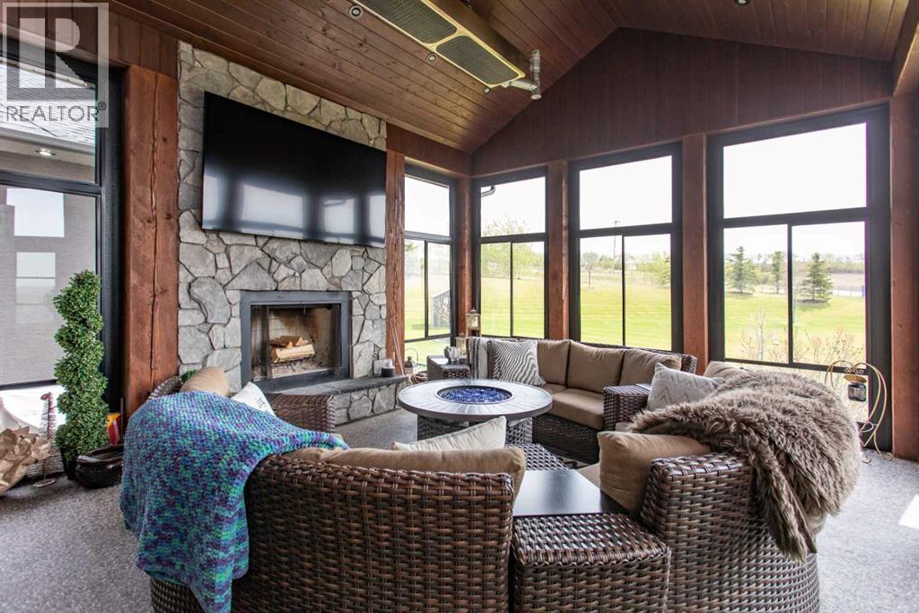 38254 Range Road 265 Property Photo 34