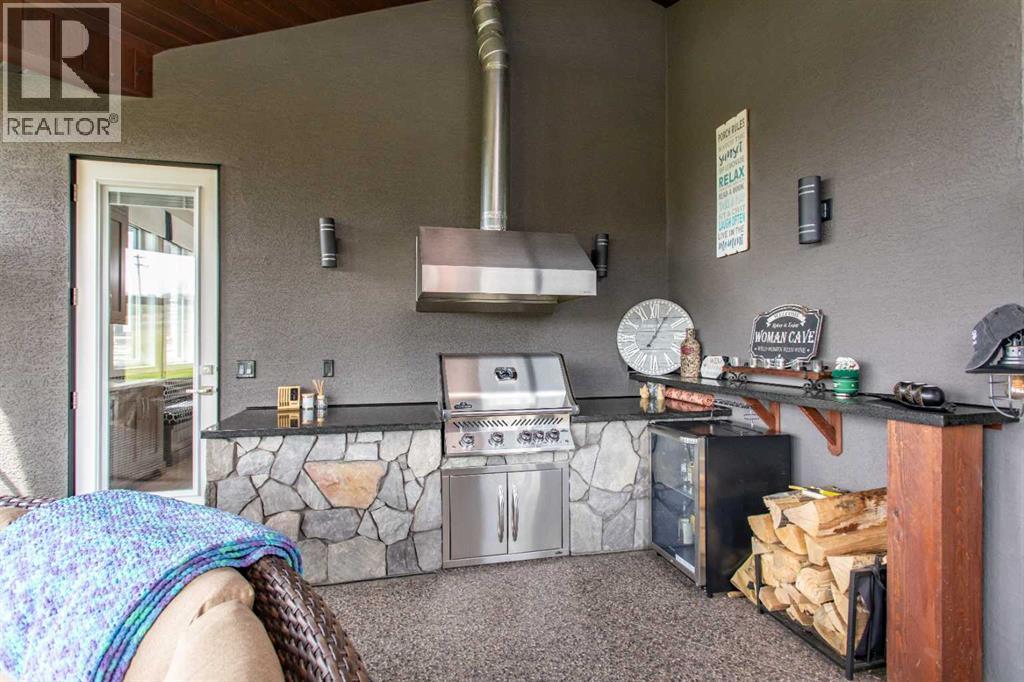 38254 Range Road 265 Property Photo 35