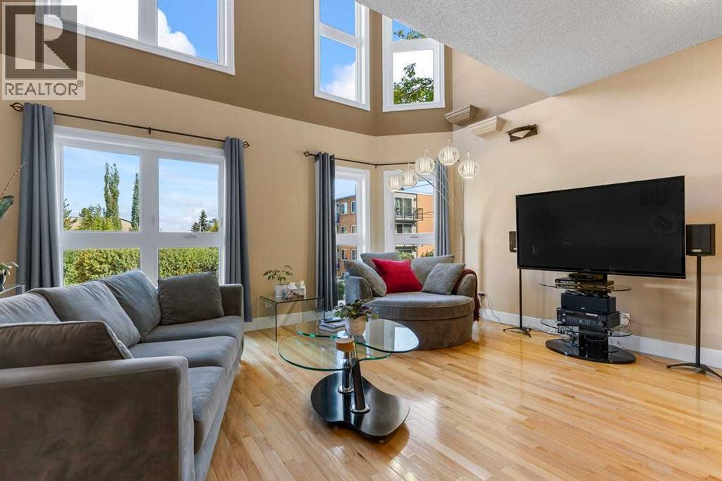 1515 21 Avenue Sw Property Photo 1
