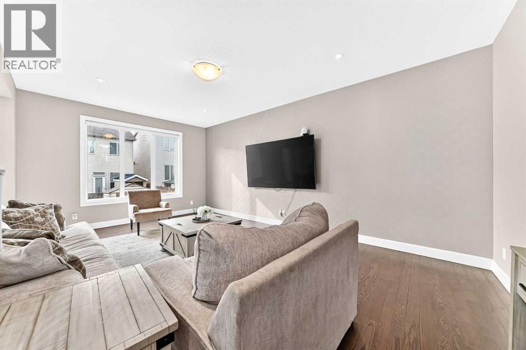 36 Cityscape View Ne Property Photo 8