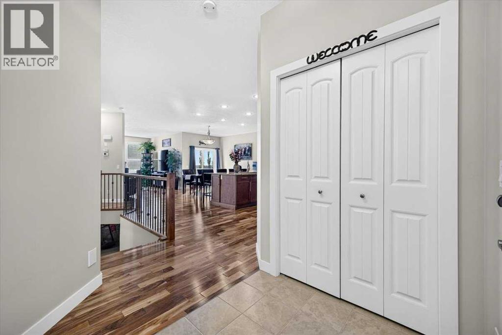 134 Hanson Drive Ne Property Photo 3