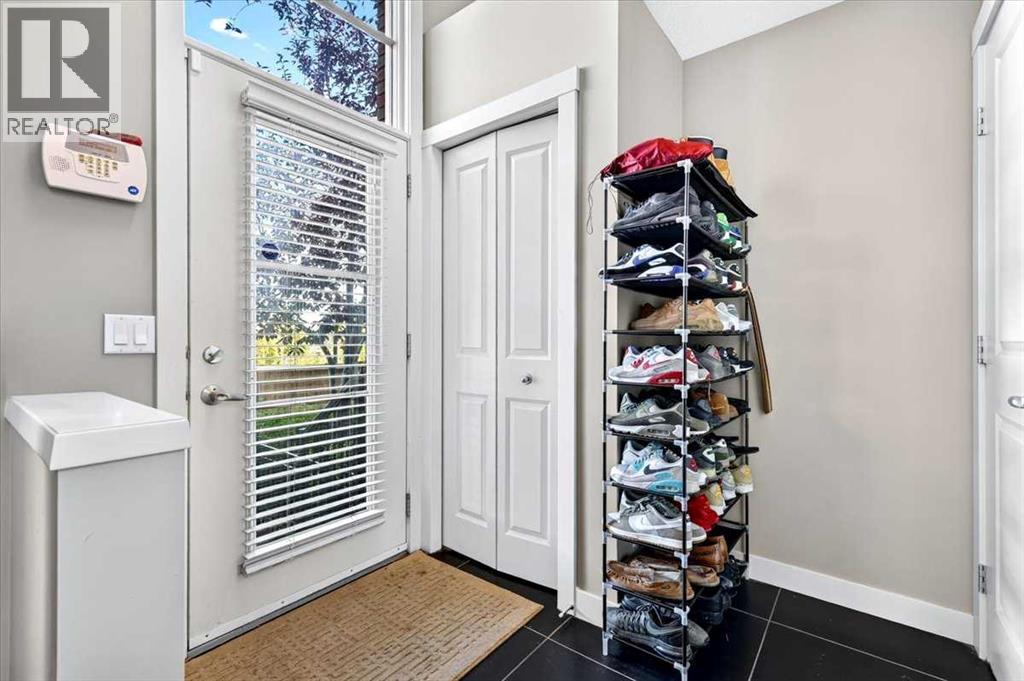 73 Aspen Hills Terrace Sw Property Photo 6