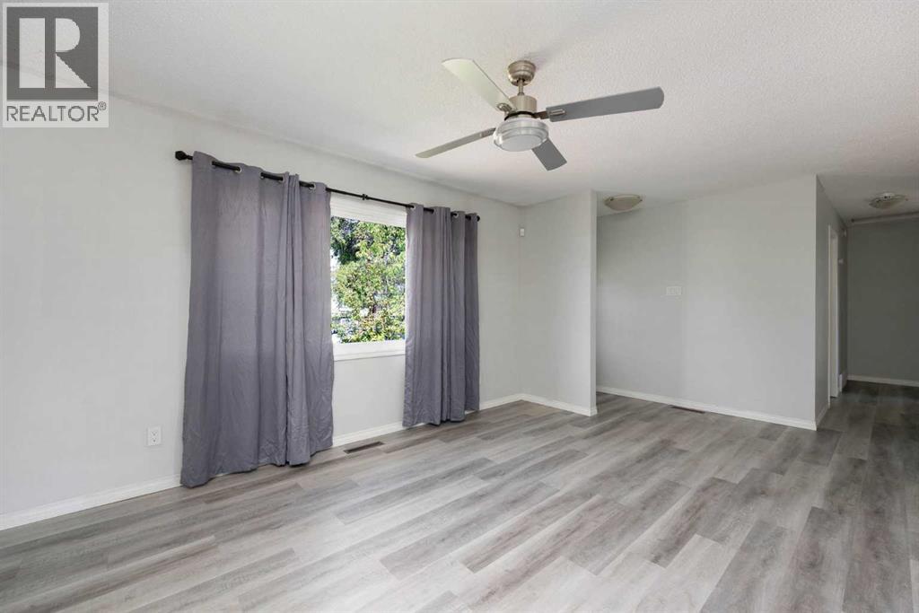 105 Hill Drive Property Photo 3