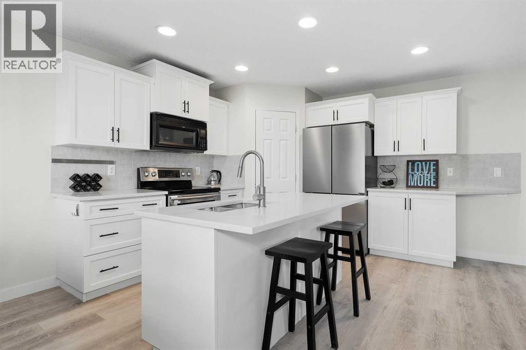 15 Tuscany Reserve Bay Nw Property Photo 2