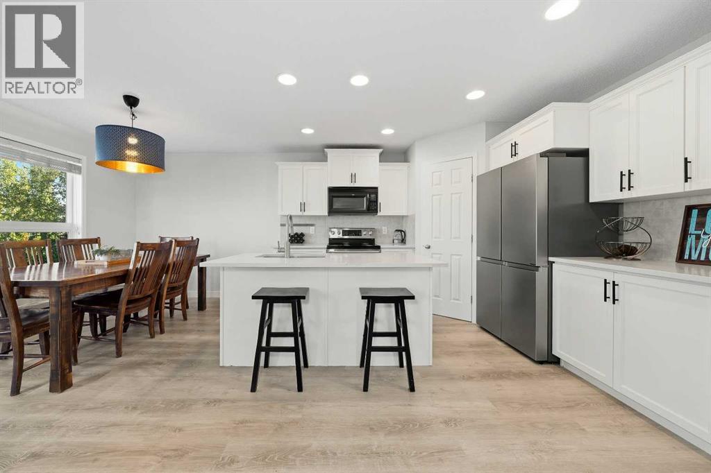15 Tuscany Reserve Bay Nw Property Photo 4