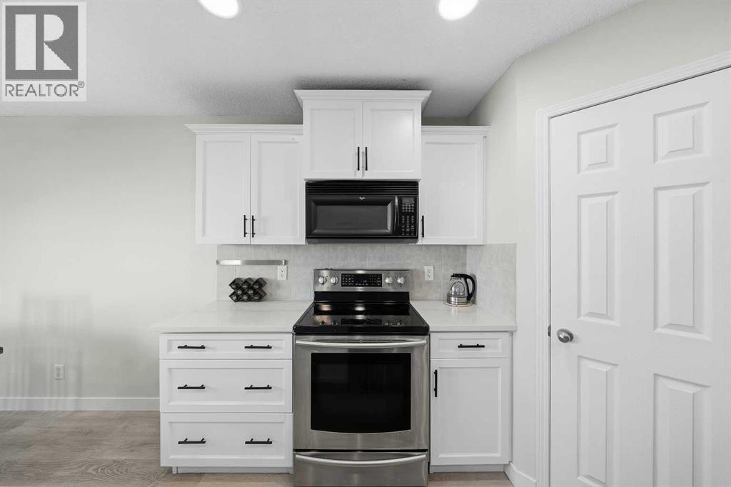 15 Tuscany Reserve Bay Nw Property Photo 7