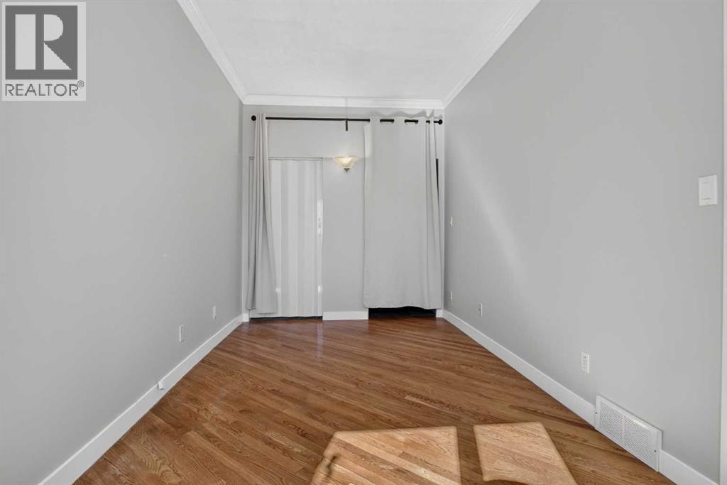 1040 19 Avenue Se Property Photo 22