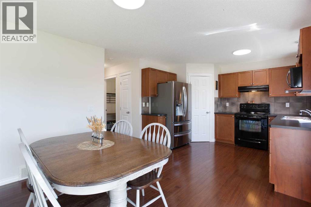 283 Evansdale Way Nw Property Photo 13