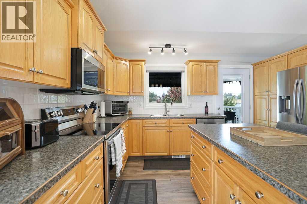 227 Meadowbrook Drive Property Photo 11