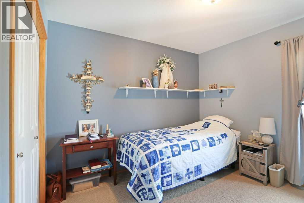 227 Meadowbrook Drive Property Photo 24