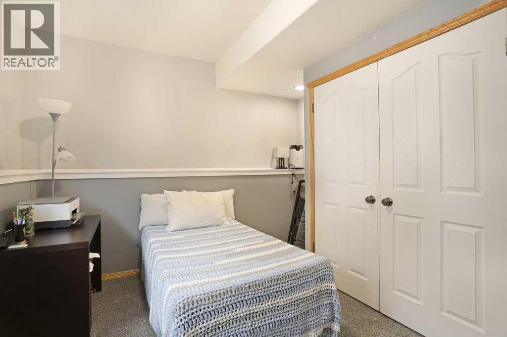 227 Meadowbrook Drive Property Photo 37