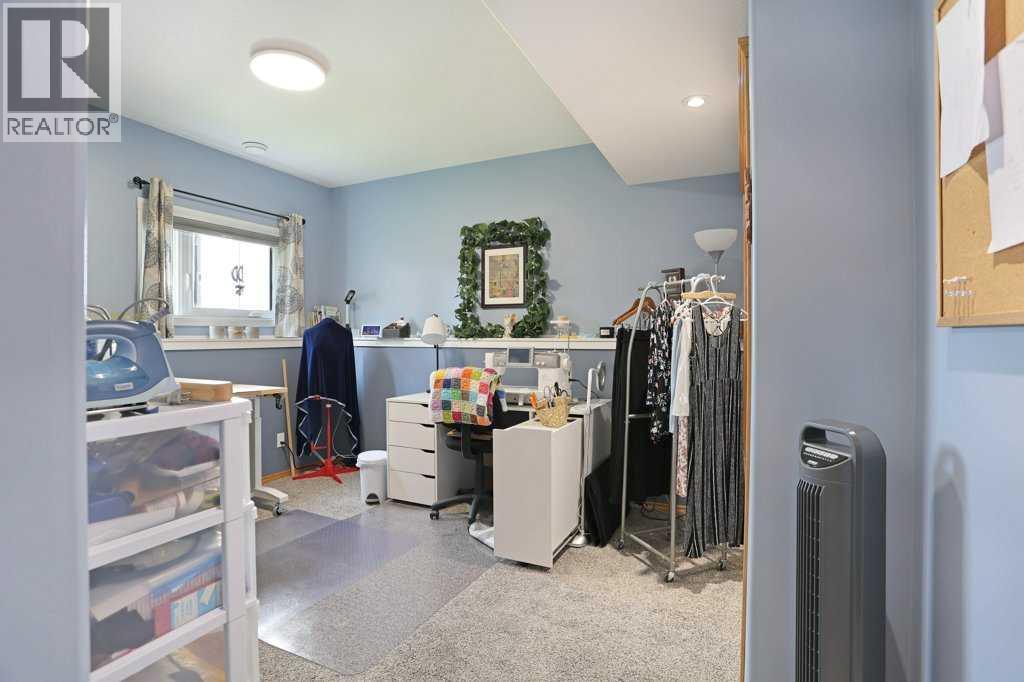 227 Meadowbrook Drive Property Photo 38