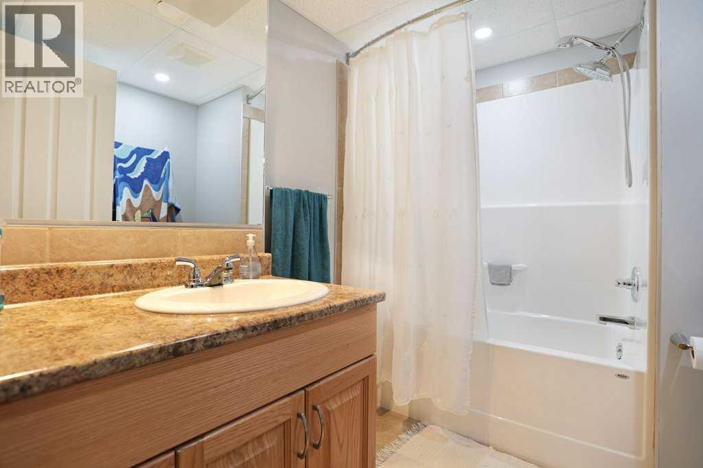 227 Meadowbrook Drive Property Photo 40