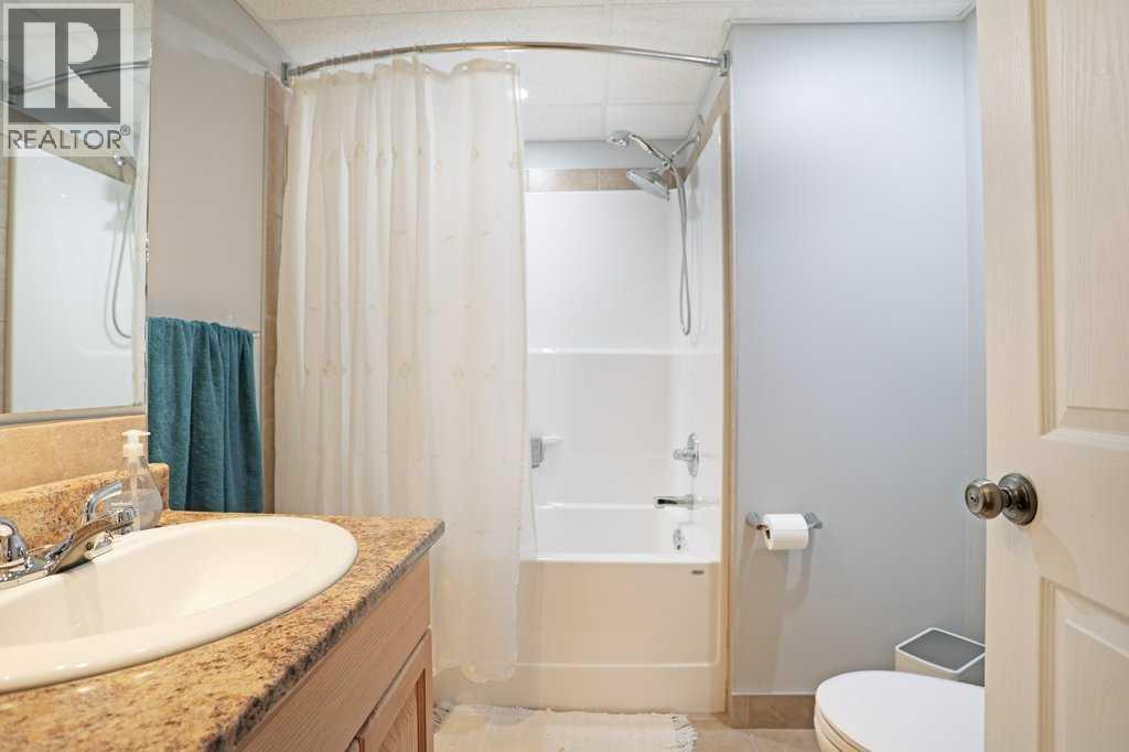 227 Meadowbrook Drive Property Photo 41
