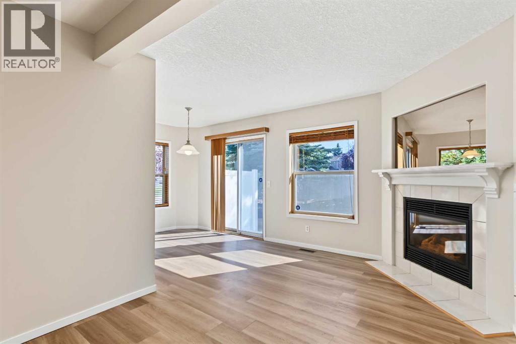 43 Shawinigan Lane Sw Property Photo 5