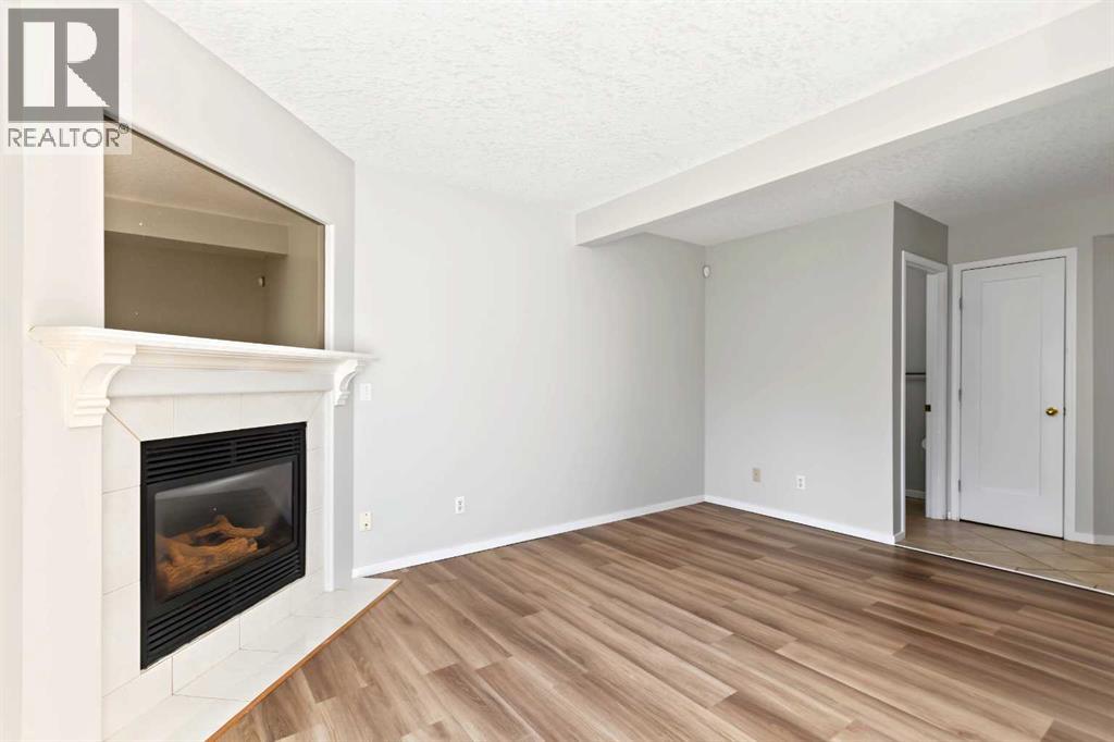 43 Shawinigan Lane Sw Property Photo 6