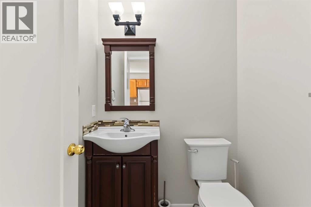 43 Shawinigan Lane Sw Property Photo 13