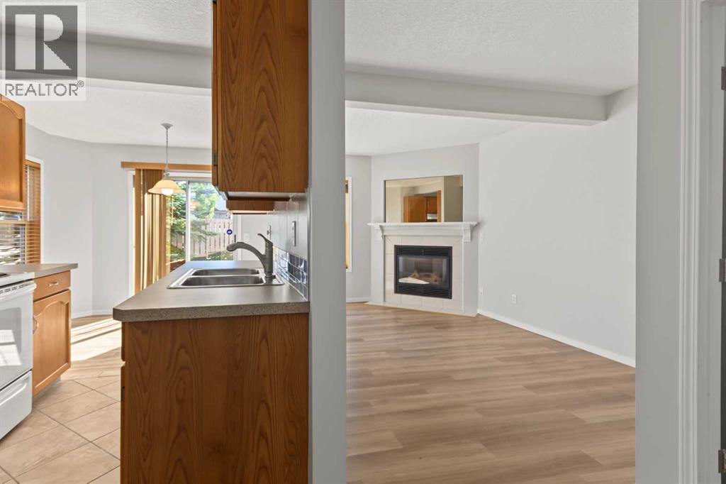 43 Shawinigan Lane Sw Property Photo 15