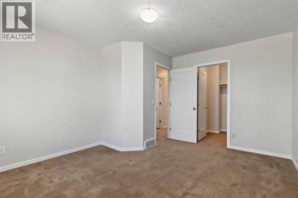 43 Shawinigan Lane Sw Property Photo 18