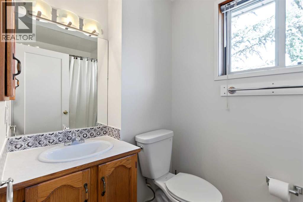 43 Shawinigan Lane Sw Property Photo 20