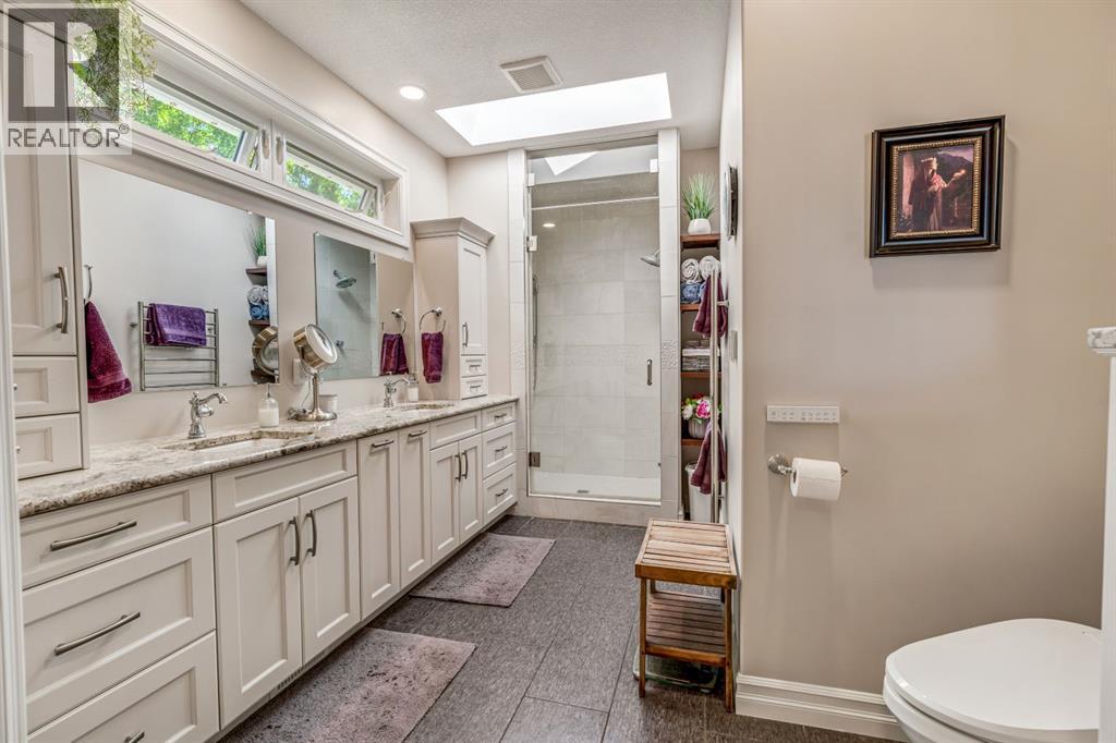 305 9 Street W Property Photo 15