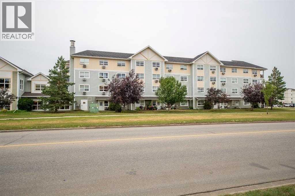 10402 111 Street Property Photo 17