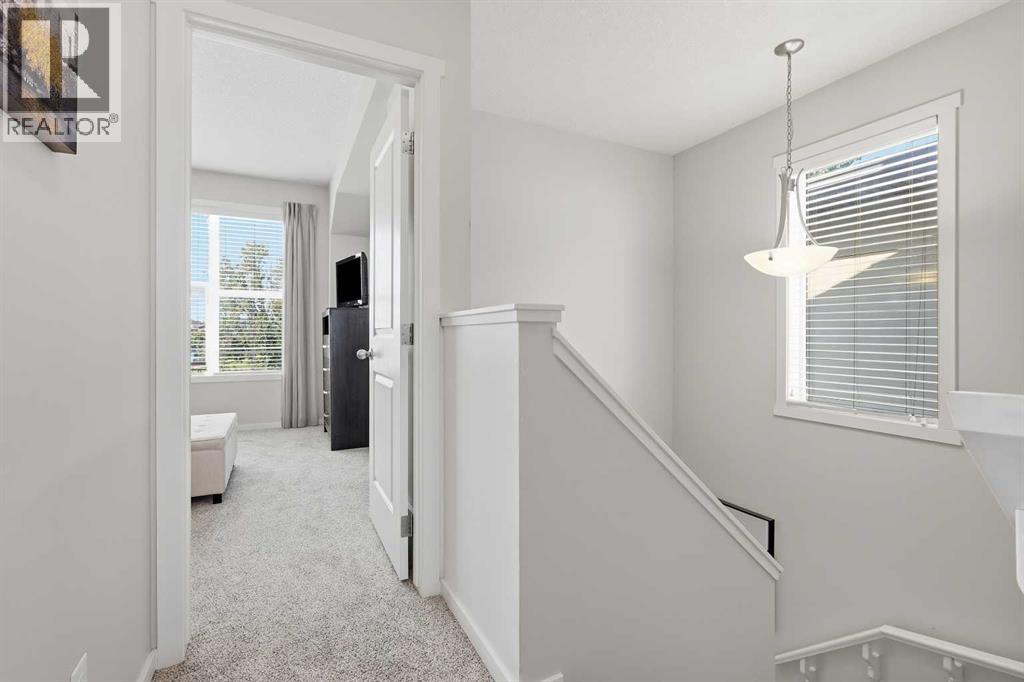 611 Walden Drive Se Property Photo 16