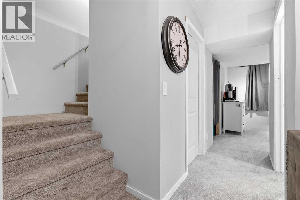 611 Walden Drive Se Property Photo 21
