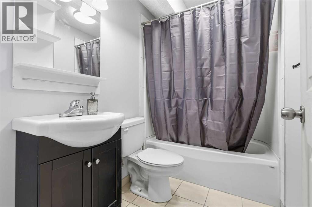 611 Walden Drive Se Property Photo 26