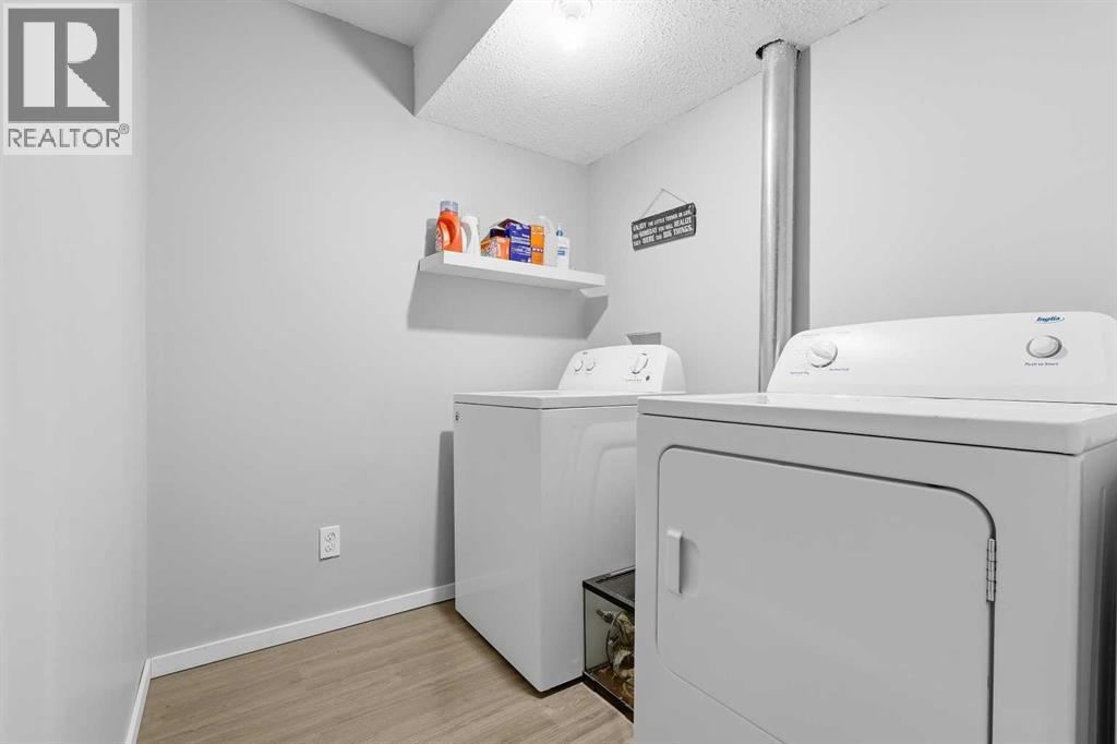 611 Walden Drive Se Property Photo 27