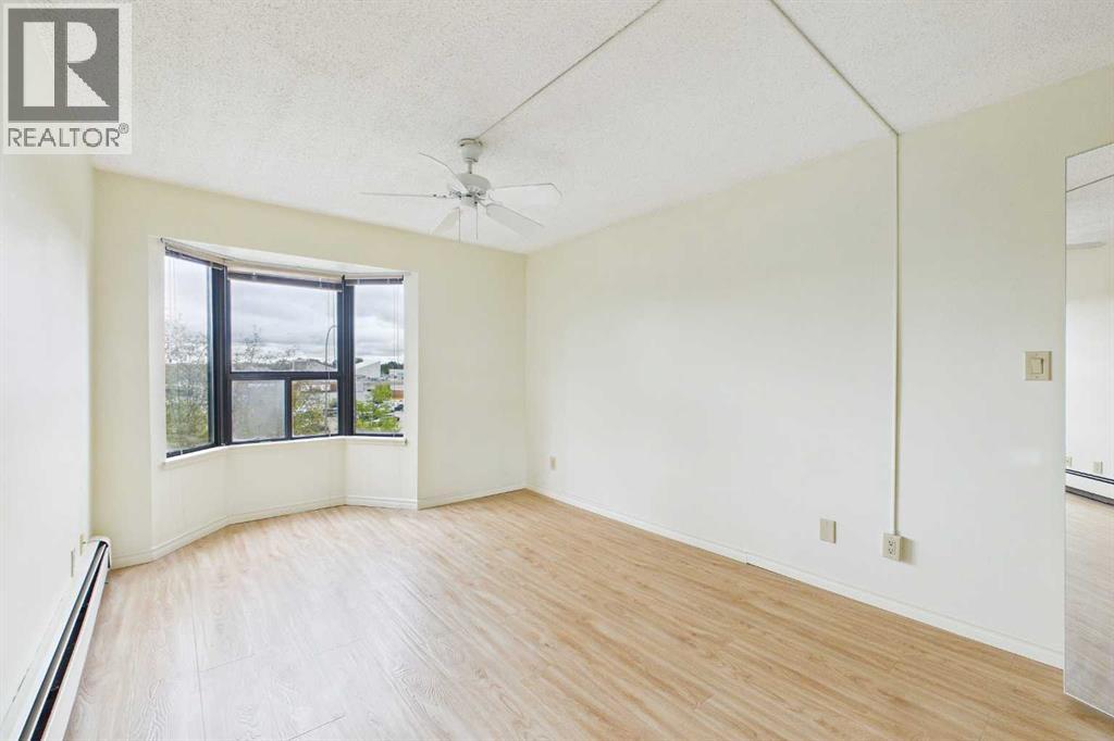 3719 49 Street Northwest Property Photo 28