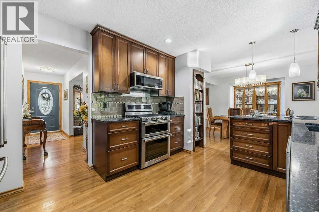 7804 7 Street Sw Property Photo 20
