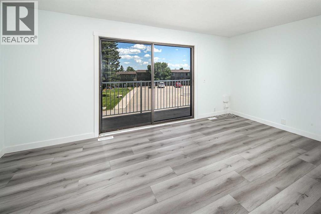 1055 72 Avenue Northwest Property Photo 2