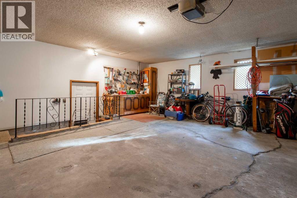 3905 23 Avenue S Property Photo 30