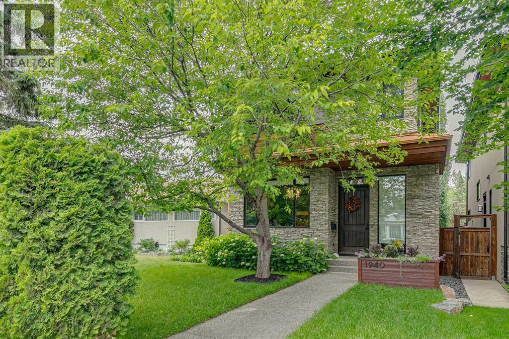1940 48 Avenue SW Property Photo 1