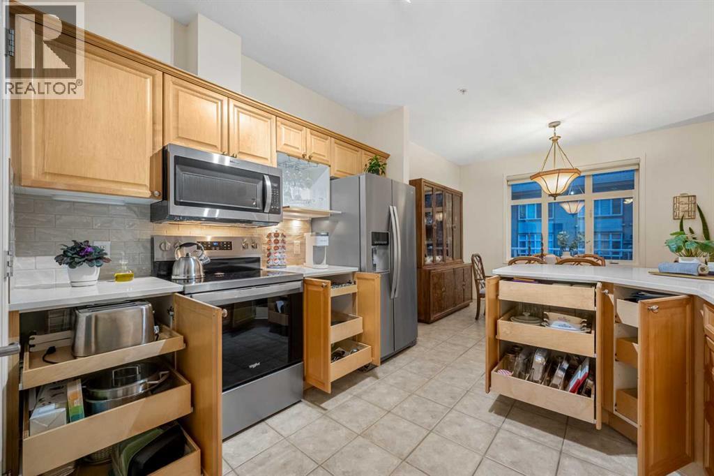 1104 Lake Fraser Court Southeast Property Photo 6