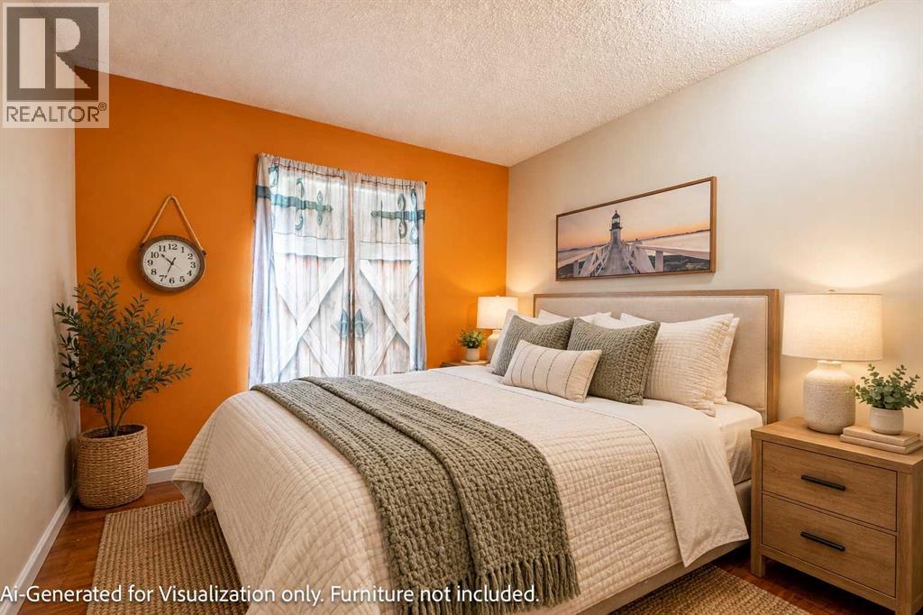 43 Ash Street W Property Photo 11