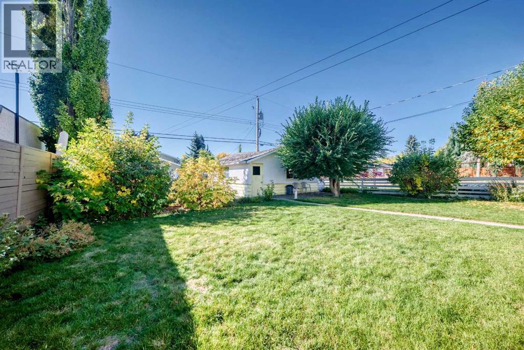 435 51 Avenue Property Photo 8