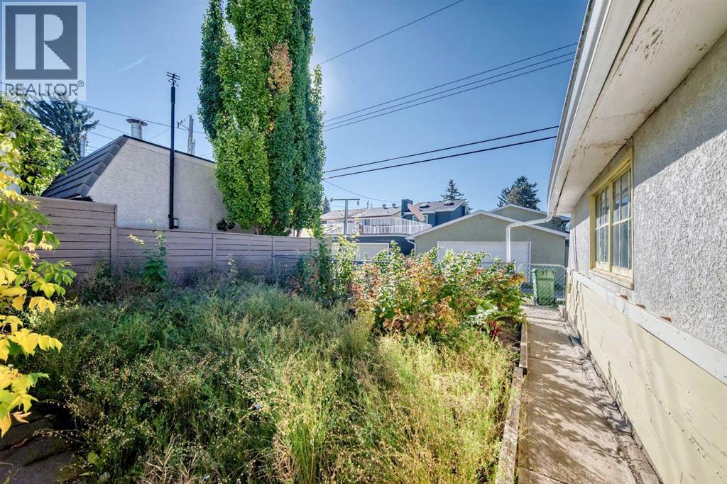 435 51 Avenue Property Photo 12