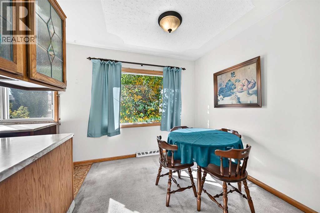 435 51 Avenue Property Photo 23