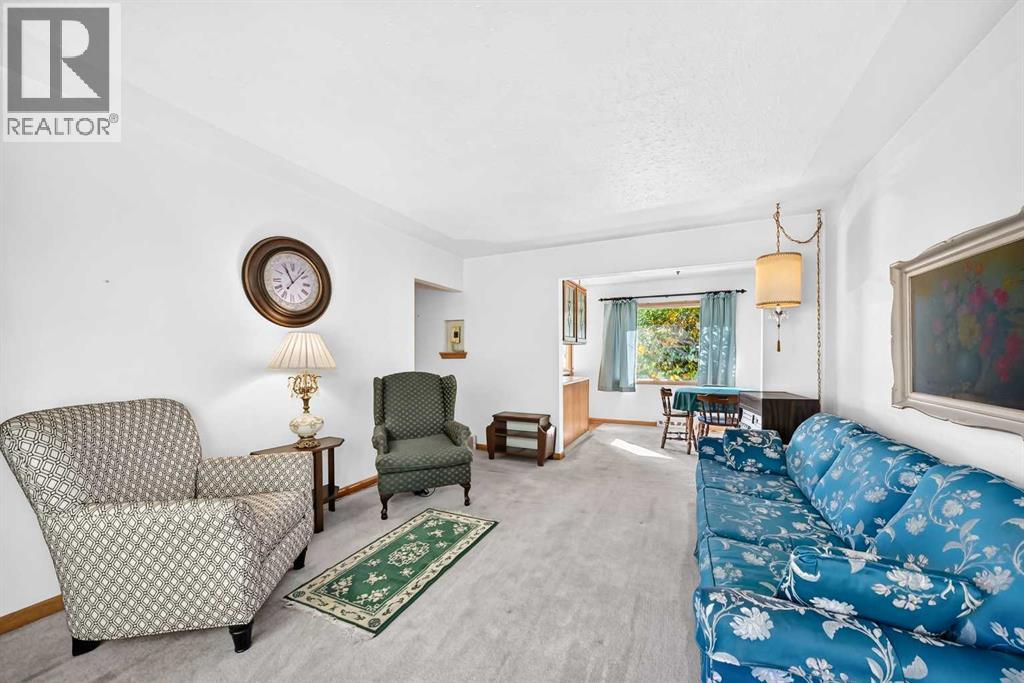 435 51 Avenue Property Photo 28