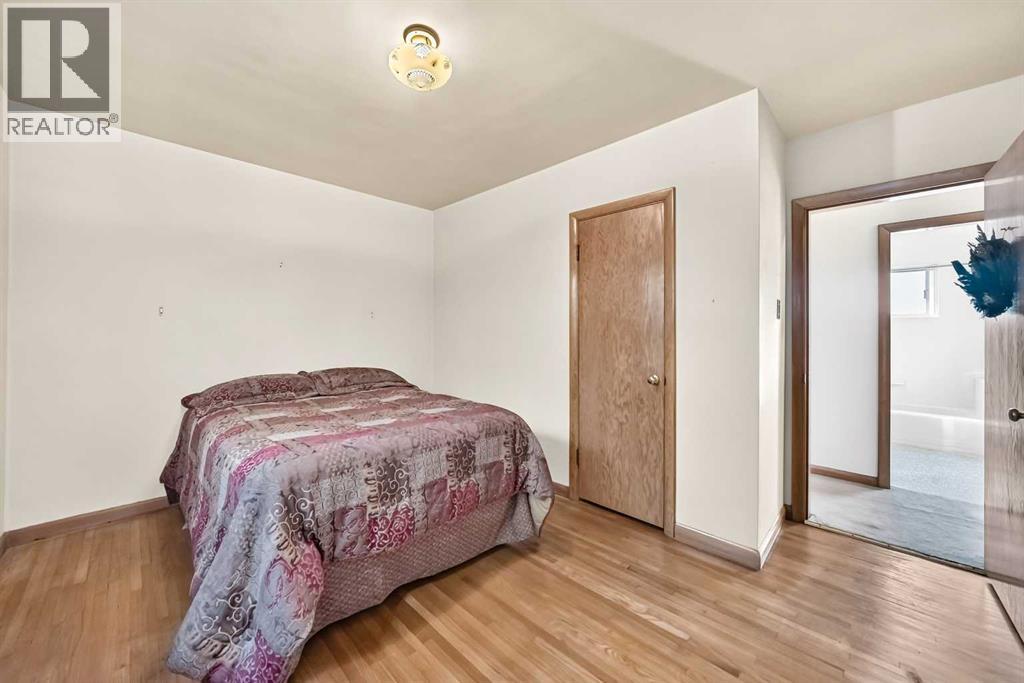 435 51 Avenue Property Photo 30