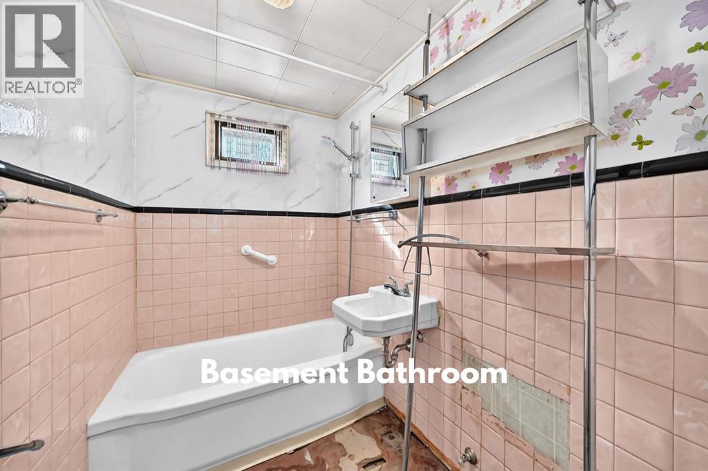 435 51 Avenue Property Photo 45