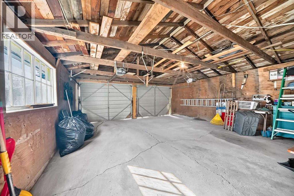435 51 Avenue Property Photo 49