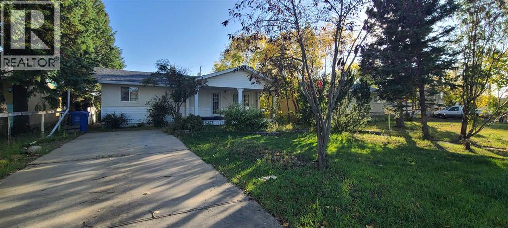 5211 50 Avenue Property Photo 16