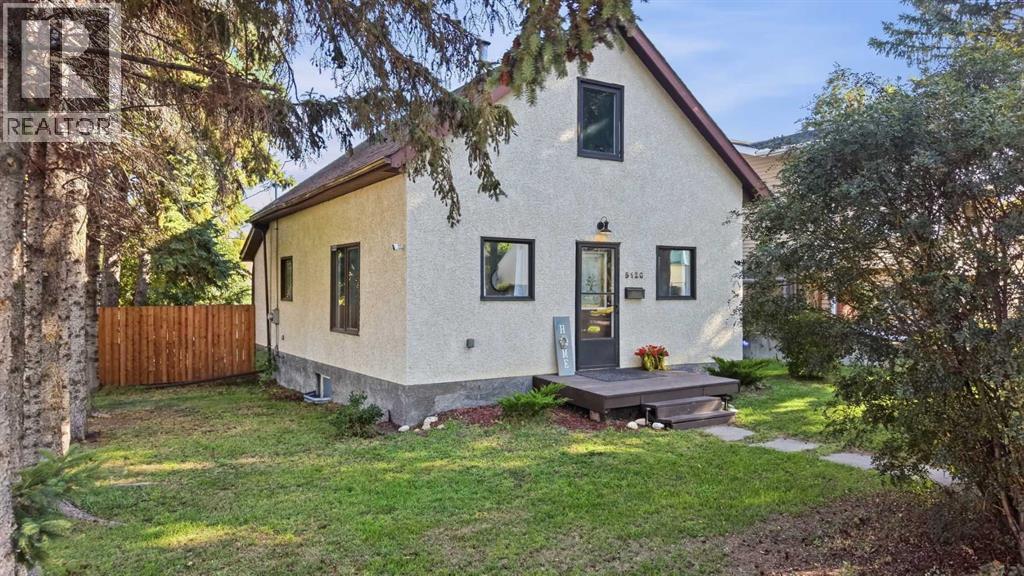 5120 53 Avenue Property Photo 1