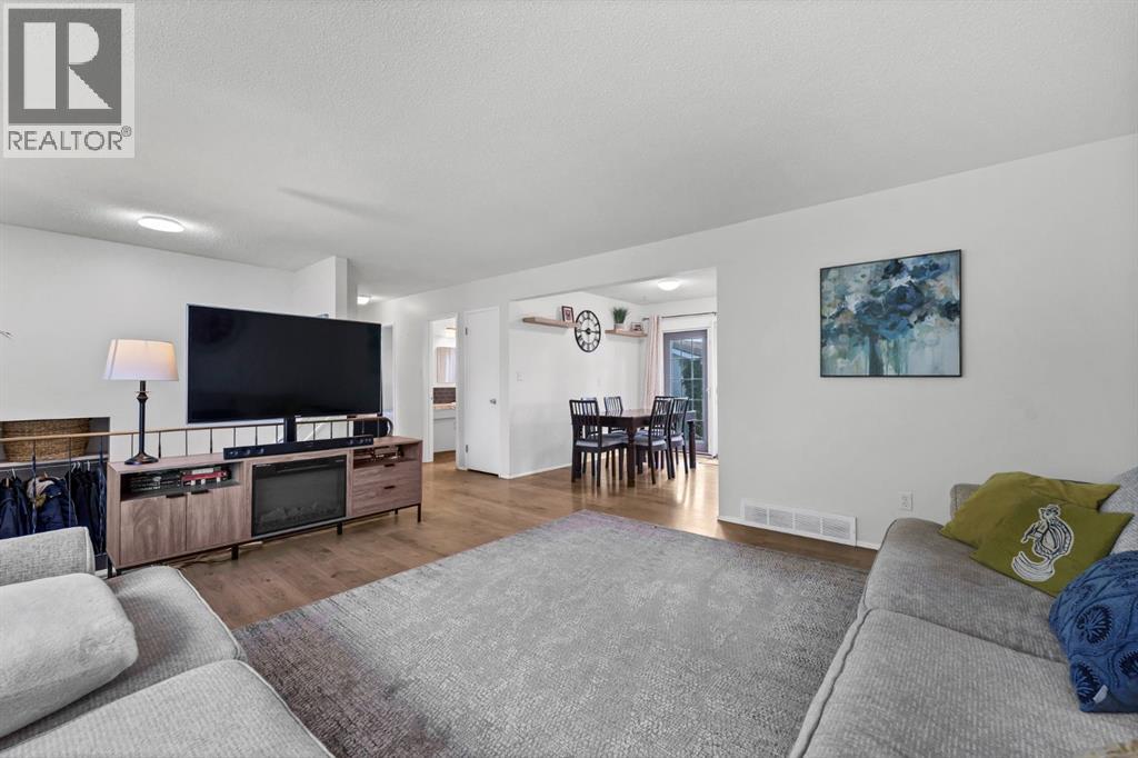 253 11 Street Ne Property Photo 8