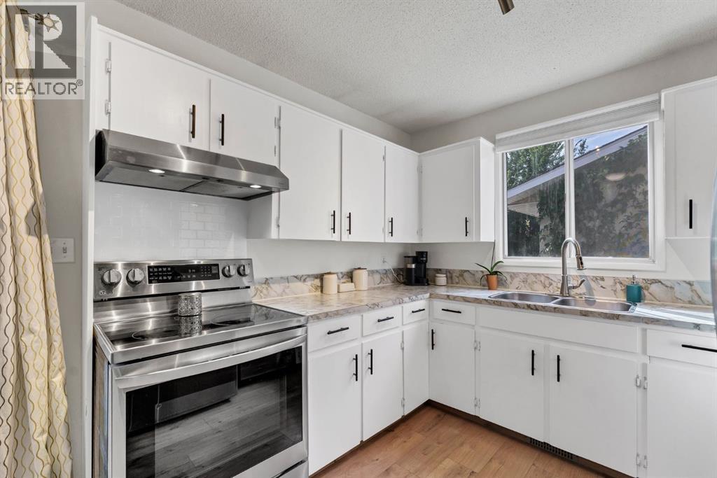 253 11 Street Ne Property Photo 14