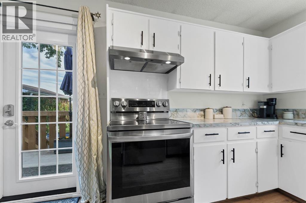 253 11 Street Ne Property Photo 15